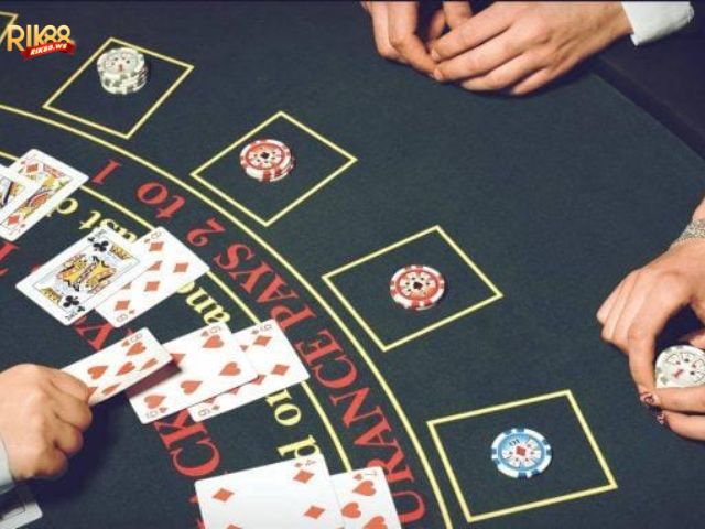 Hướng dẫn chơi Blackjack Rik88